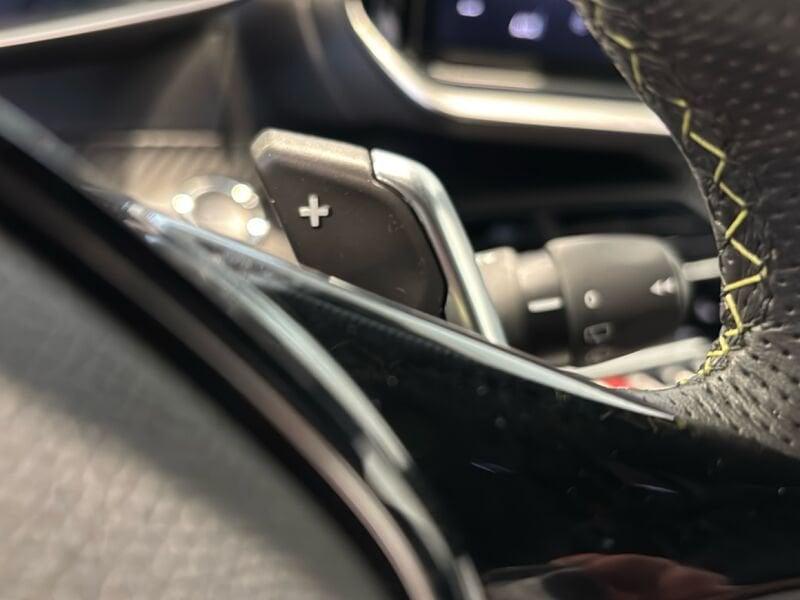 Peugeot 208 GT Hybrid 136 e-DCS6 auto