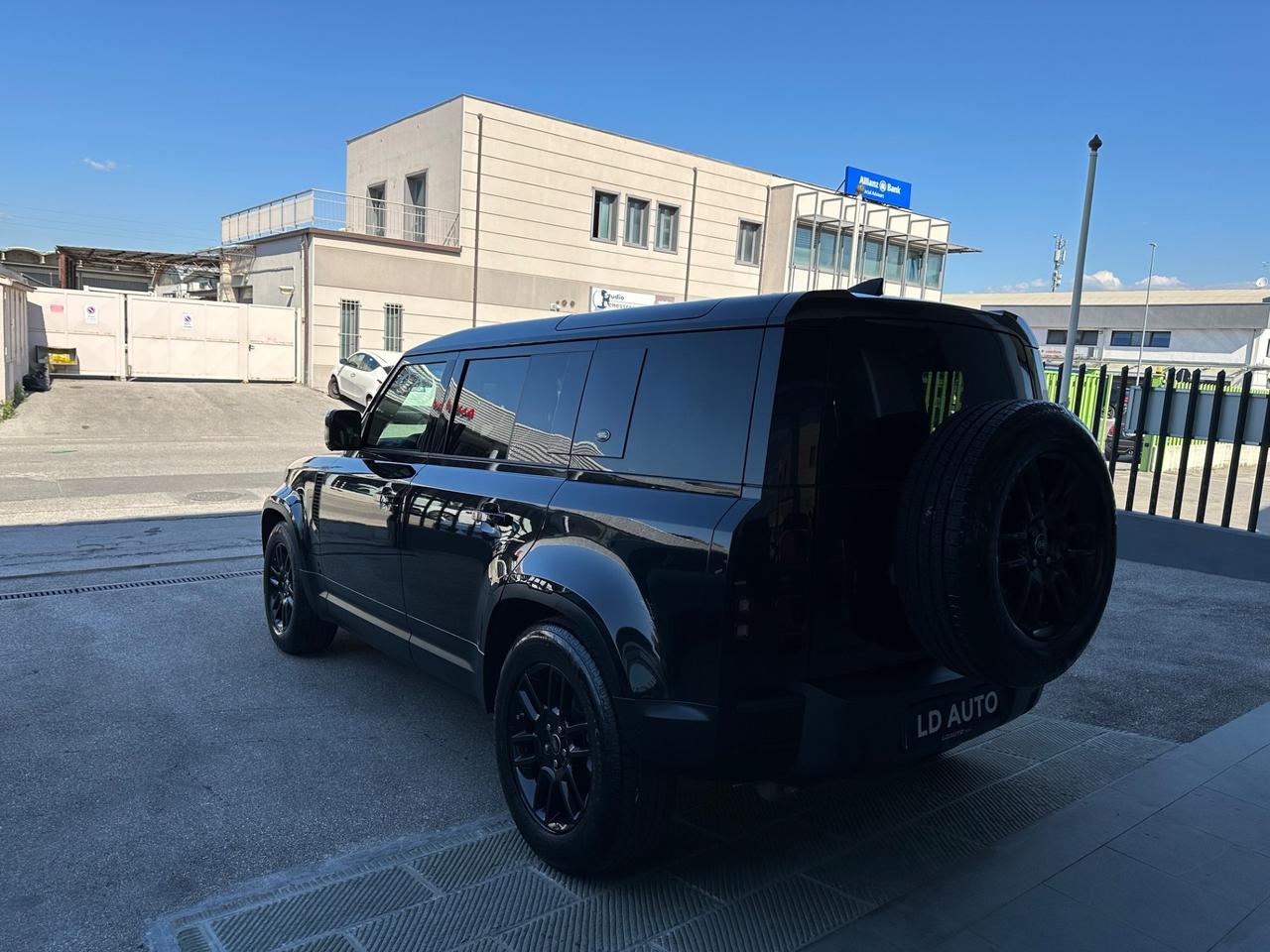 Land Rover Defender 110 3.0D I6 250 CV AWD Auto SE