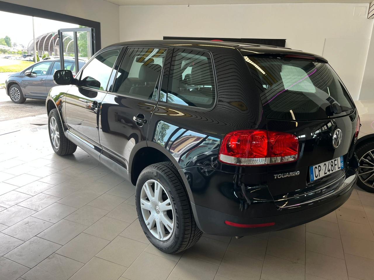 Volkswagen Touareg 2.5 R5 TDI