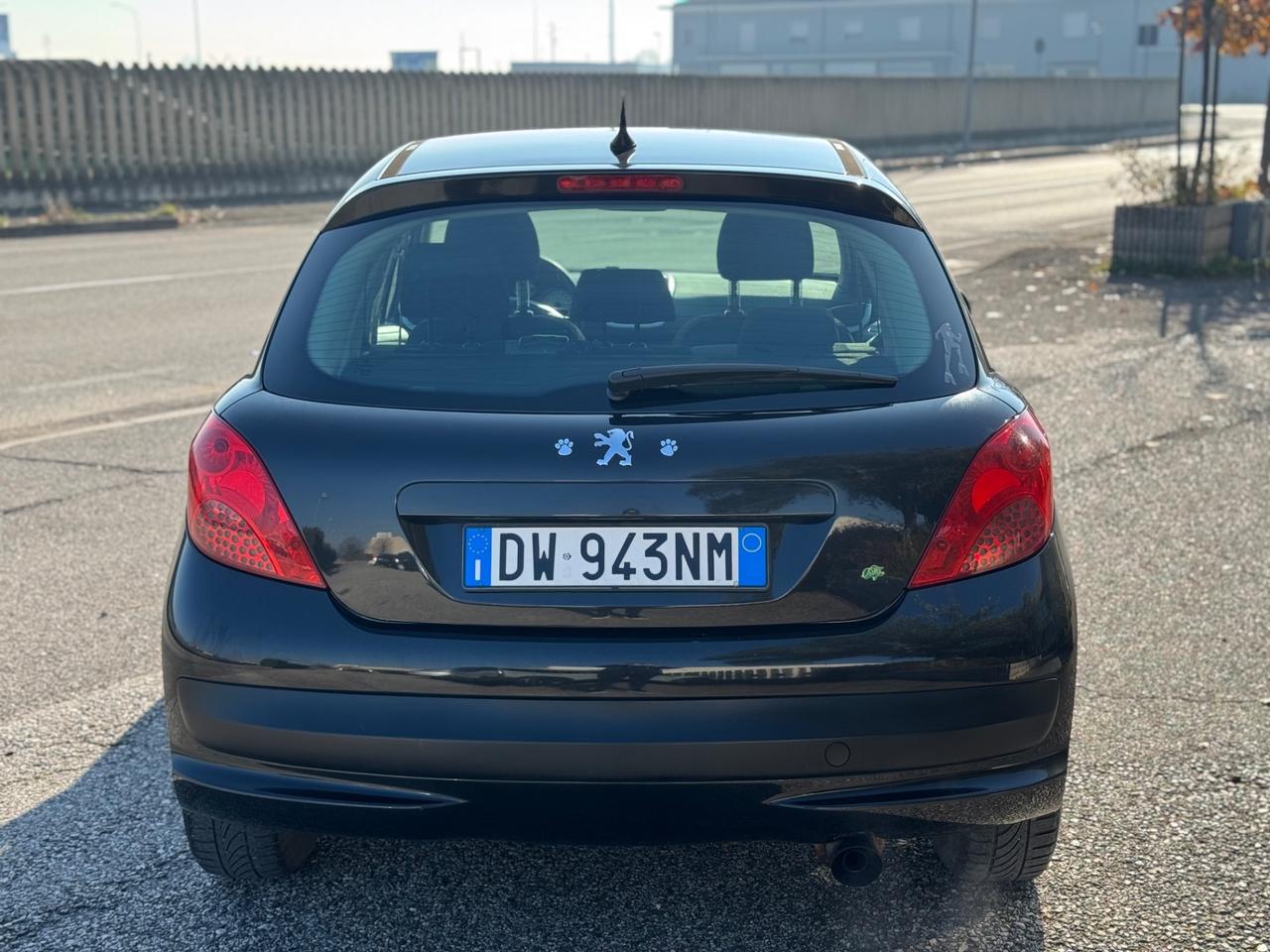 Peugeot 207 1.4 VTi 95CV 5p. XS