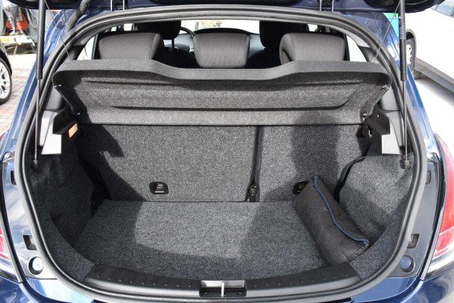 LANCIA Ypsilon 1.2 69 CV 5 porte GPL Ecochic Gold