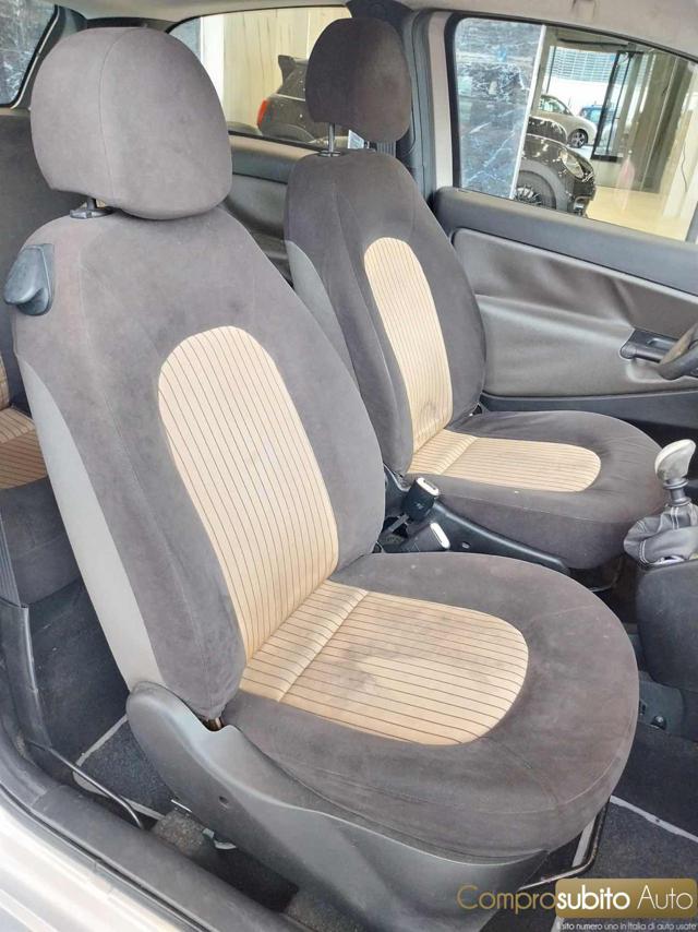 LANCIA Ypsilon 1.2 Oro GPL ( Garanzia 12 Mesi)