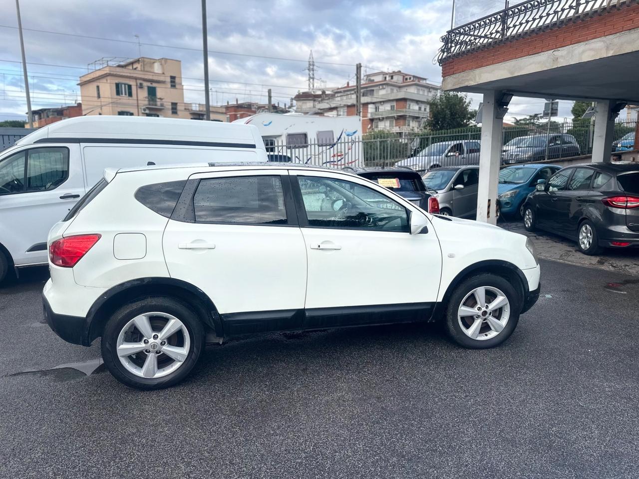Nissan Qashqai 2.0 dCi DPF Tekna