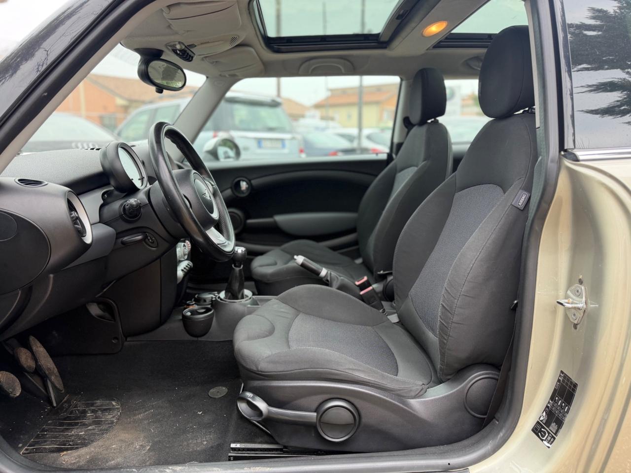 Mini 1.6 16V Cooper D Chili