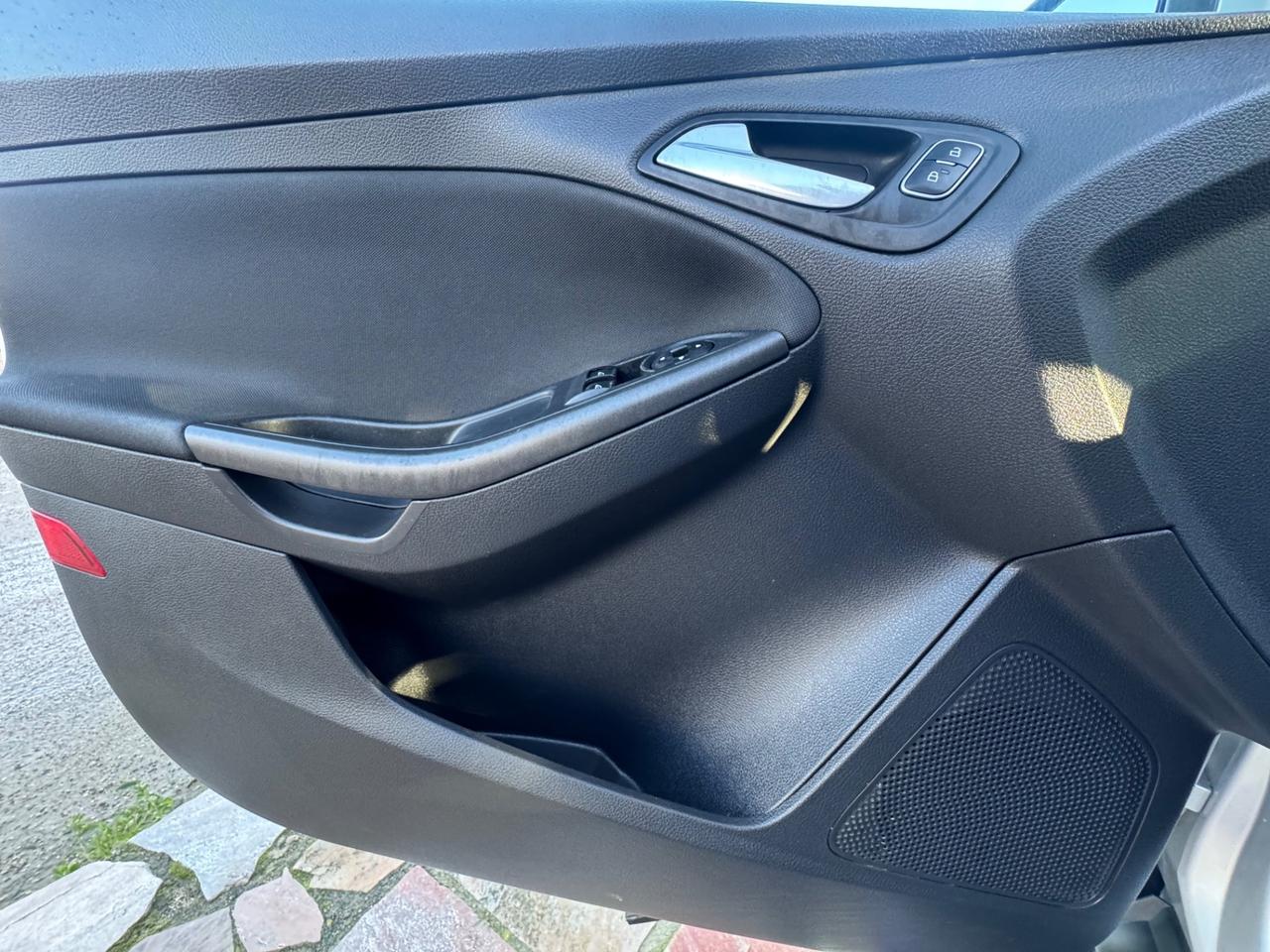 Ford Focus 1.5 TDCi 120 CV Start&Stop SW Titanium