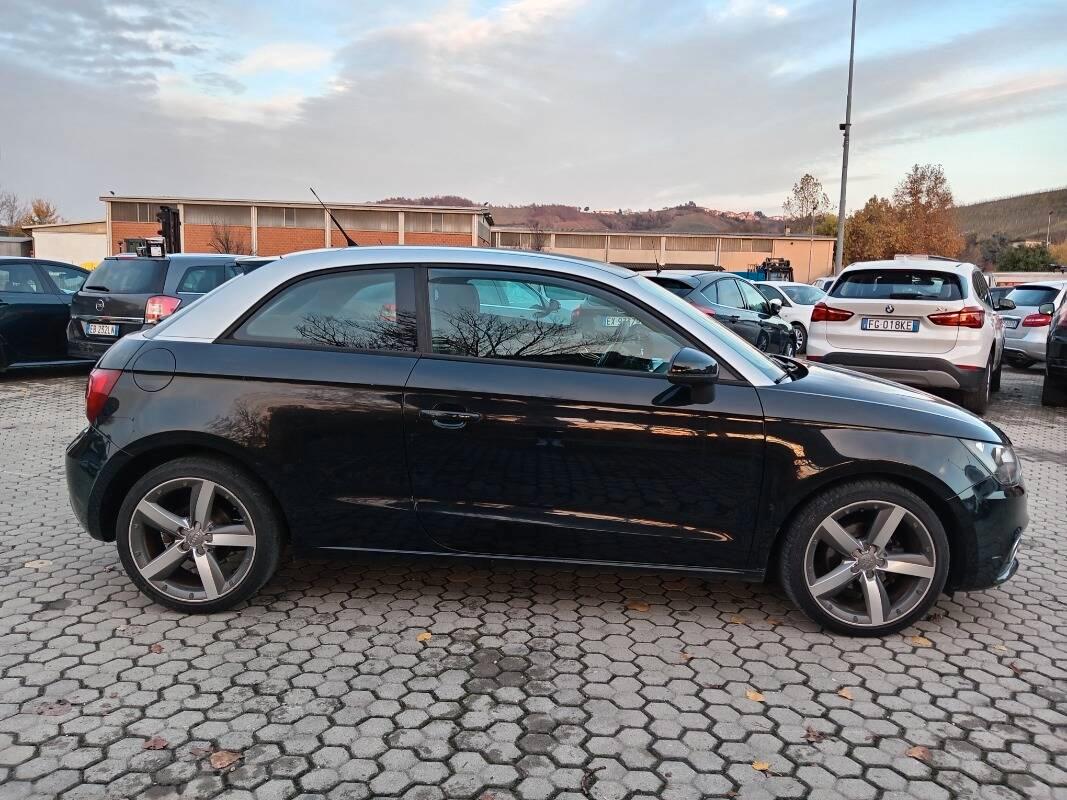 Audi A1 1.2 tfsi Attraction c clima