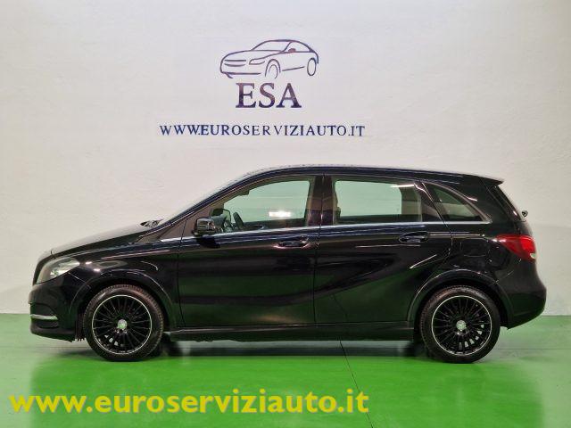 MERCEDES-BENZ B 200 c Executive