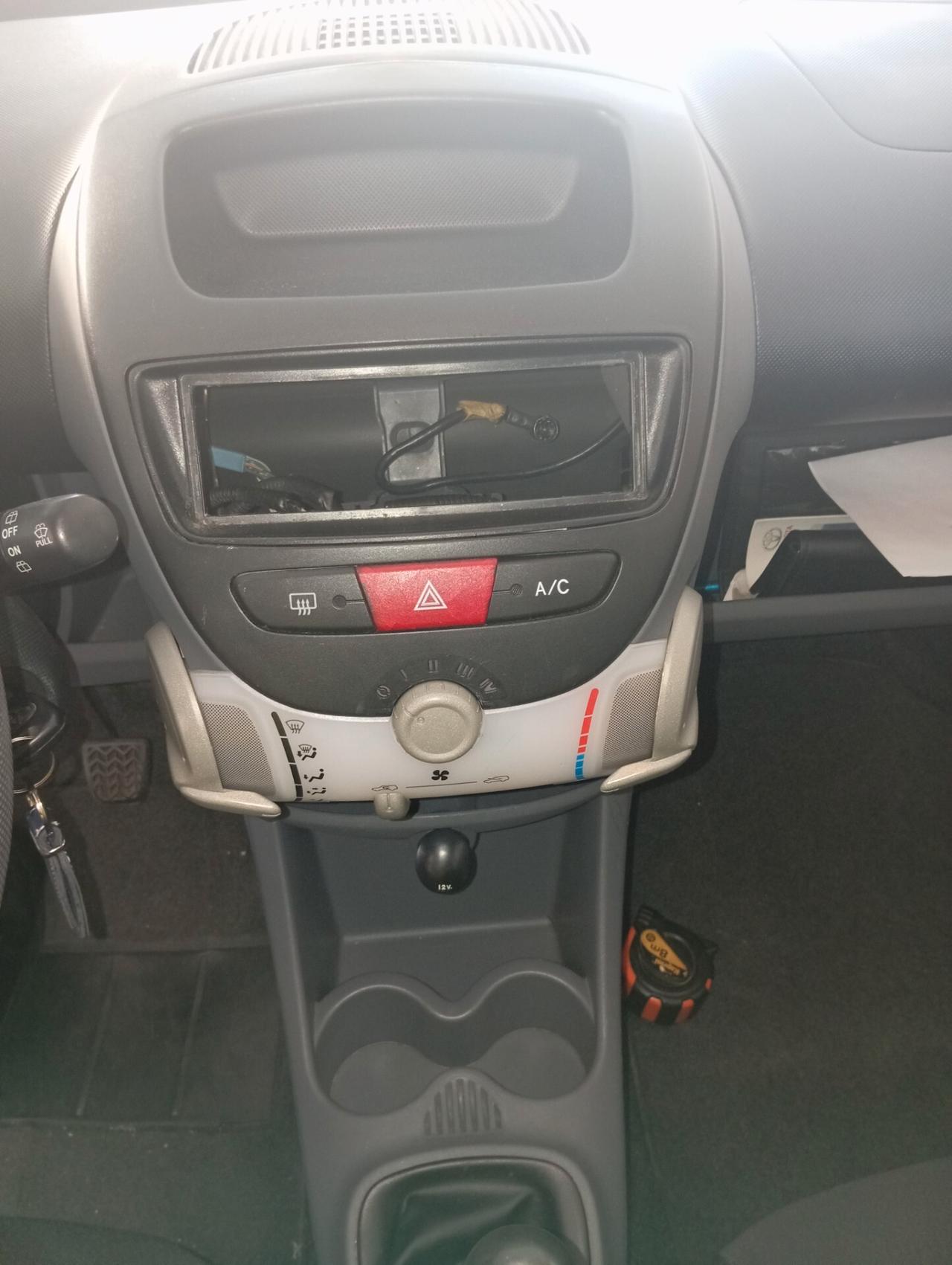 Toyota Aygo 1.0 12V VVT-i 5 porte