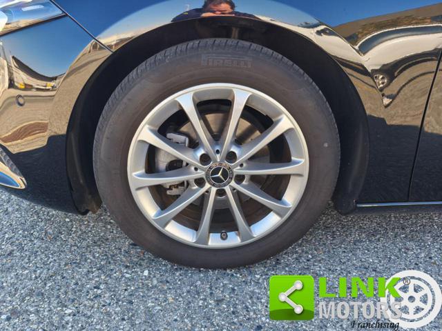 MERCEDES-BENZ A 160 Premium