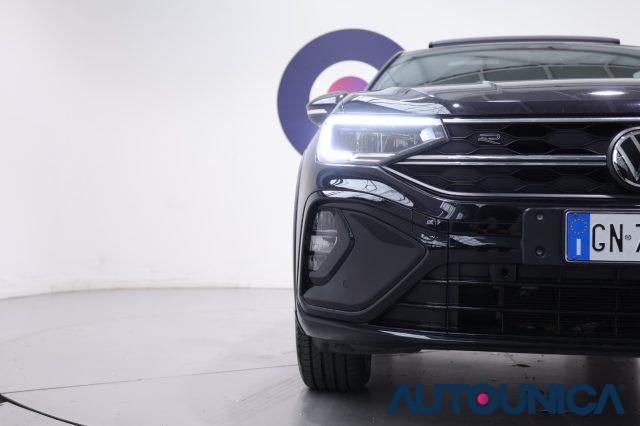 VOLKSWAGEN Taigo 1.0 TSI 110 CV DSG R-LINE FARI LED TETTO APRIBILE