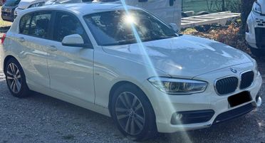 Bmw 118 118d 5p. Urban