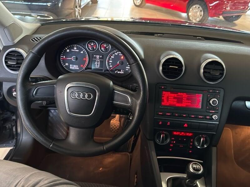 Audi A3 A3 SPB 1.6 TDI 105 CV CR Ambition Volano Rumoroso