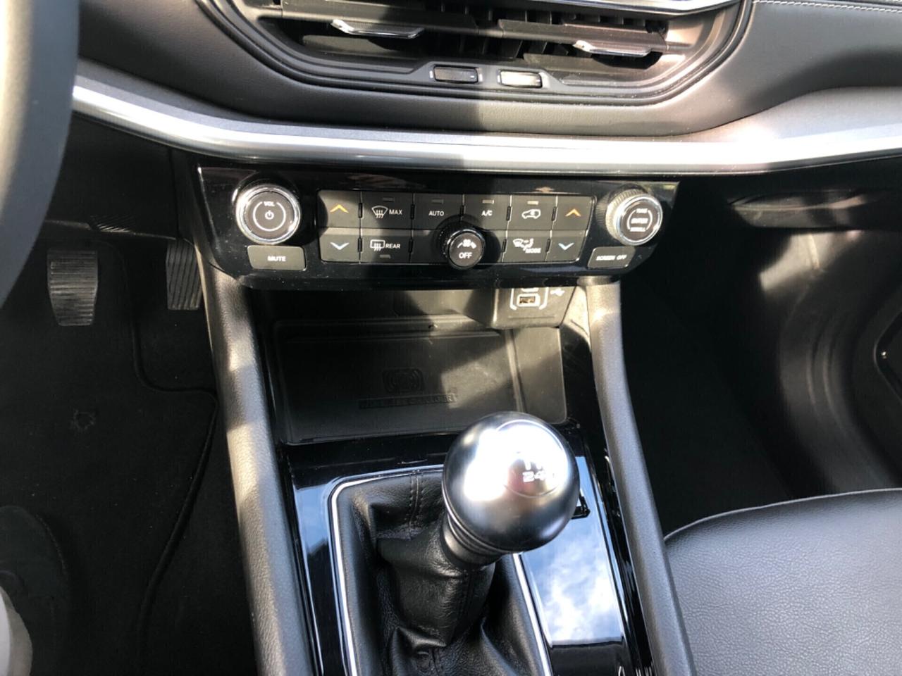 Jeep Compass 1.6 Multijet II 2WD Limited RETROCAMERA