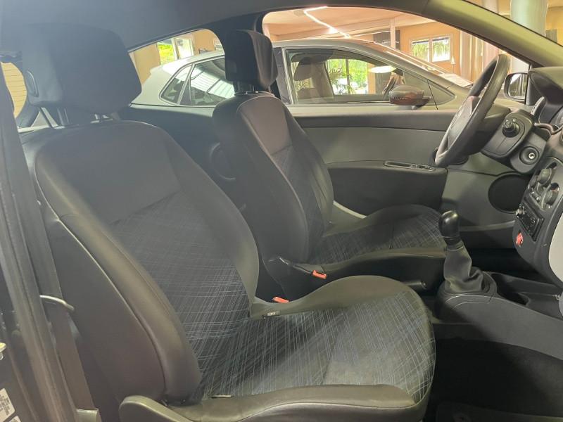 RENAULT Clio 1.2 16V 3 porte Confort