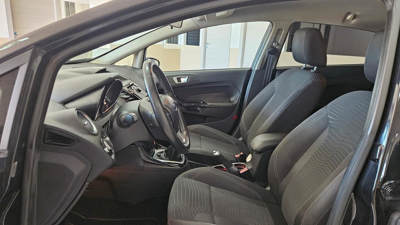 Ford Fiesta 1.5 TDCi 75CV 5 porte Titanium