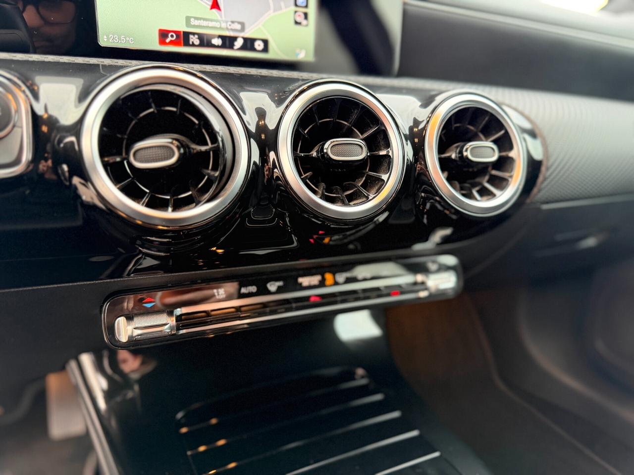 Mercedes-benz A 180 d Automatic 116cv auto 32.000km