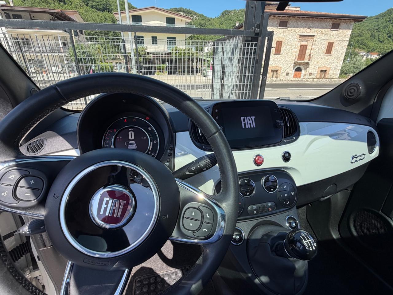 Fiat 500 1.0 Hybrid Dolcevita