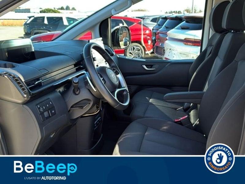 Hyundai Staria 2.2 WAGON 2WD AUTO