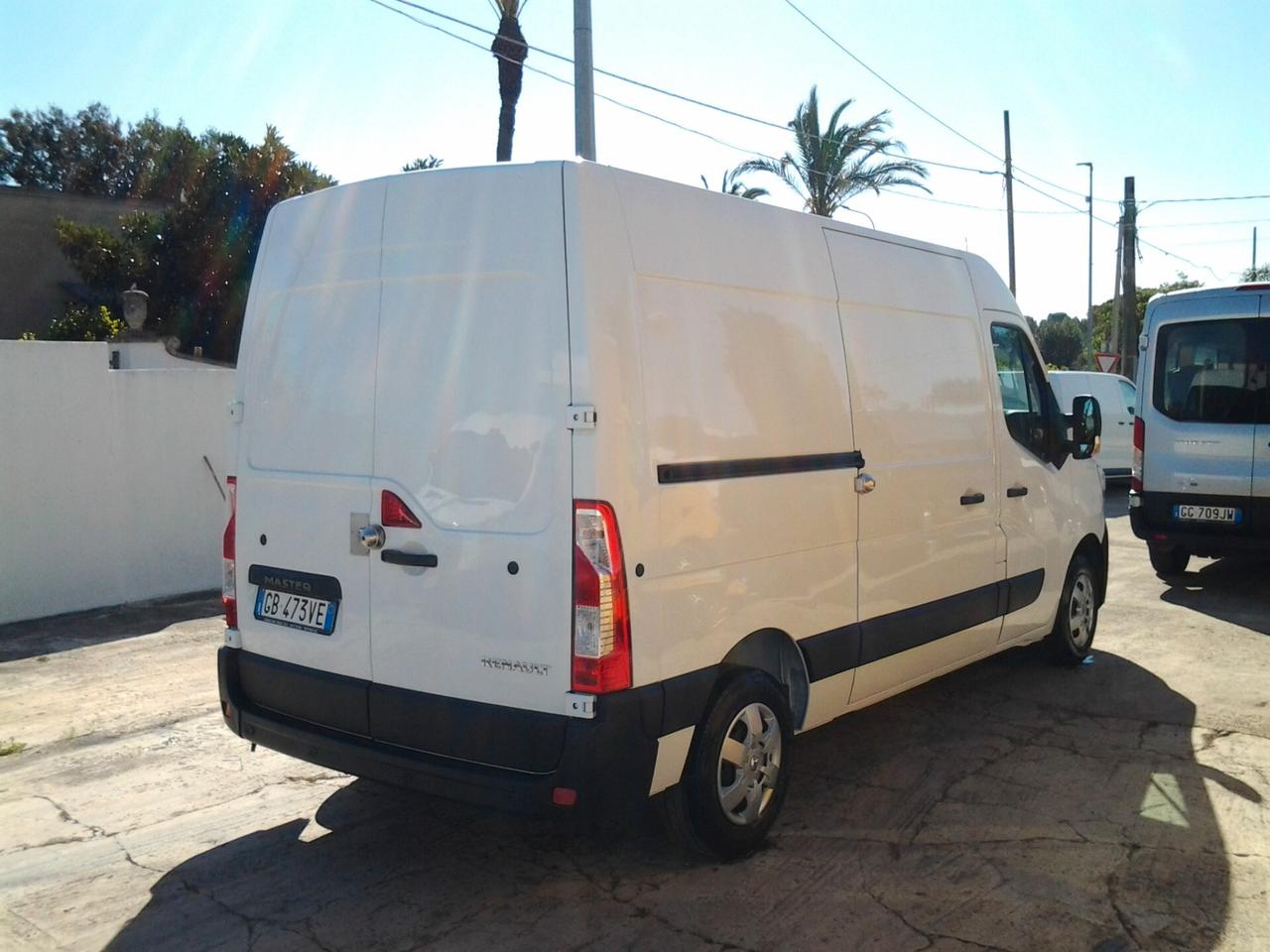 Renault Master 2.3 DCI 135 CV P.M T.M 07/2020