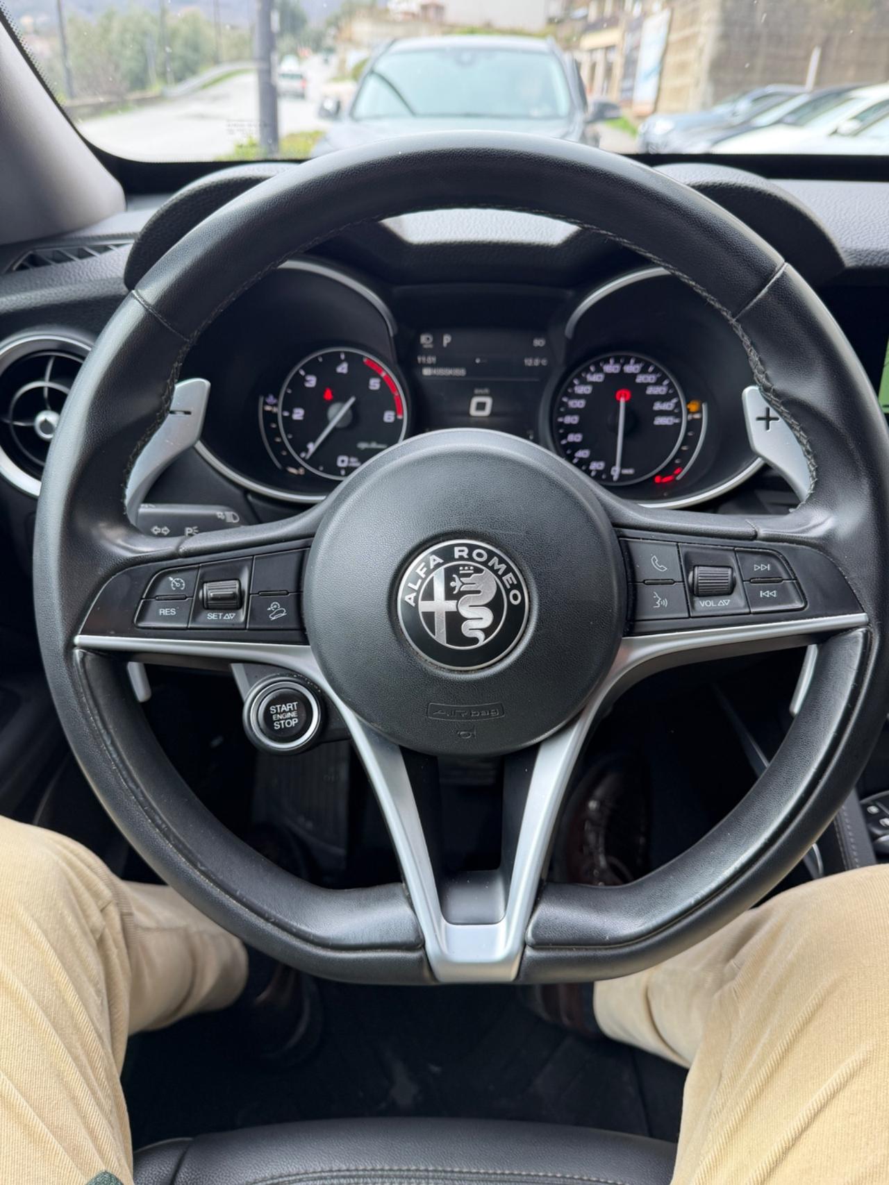 Stelvio 2.2 210 CV Q4 CRON. MANUTENZIONE PERFETTA !