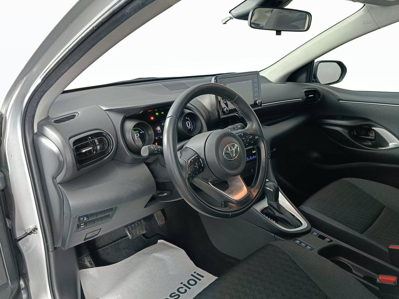 TOYOTA Yaris - MY'22