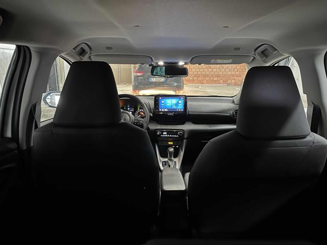 TOYOTA Yaris 1.5 Hybrid 5 porte Active