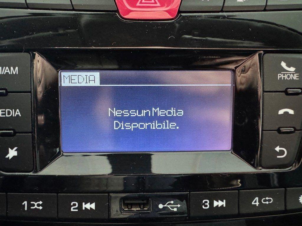 Lancia Ypsilon 1.2 69 CV 5 porte GPL Ecochic Elefantino Blu