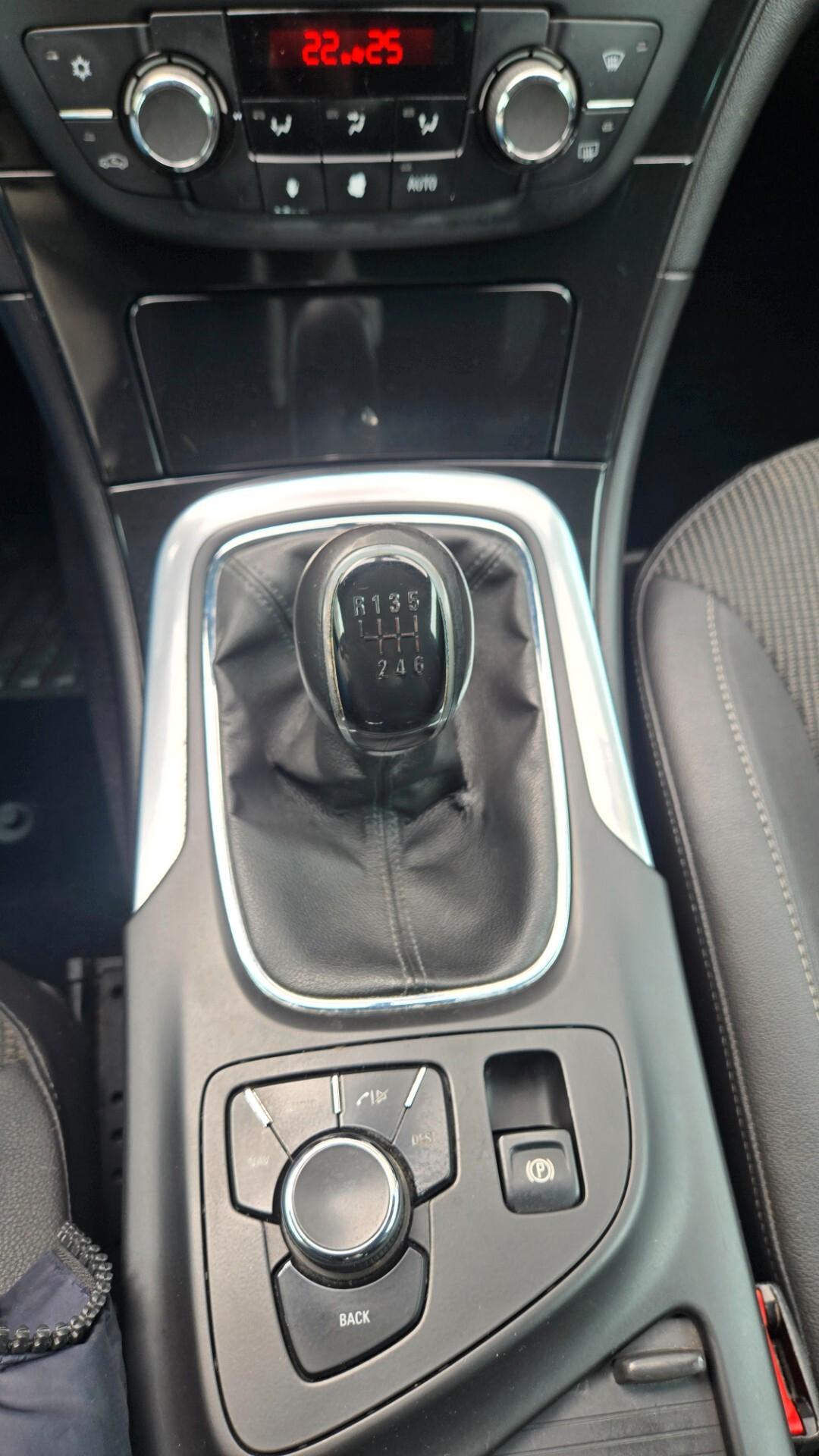 Opel Insignia 2.0 CDTI Sports Tourer Cosmo