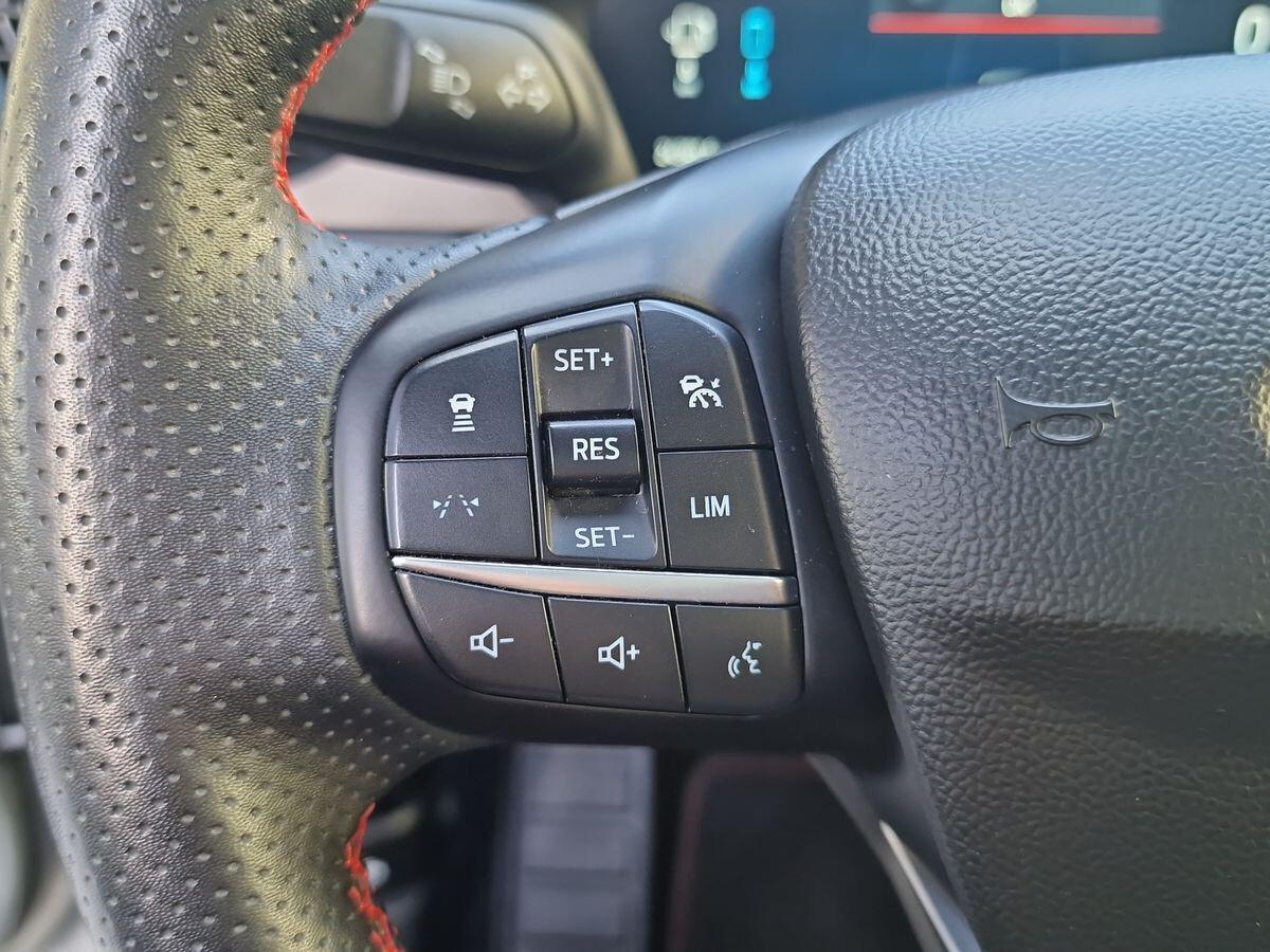 FORD KUGA 2.5 PLUG-IN HYBRID 2WD AUTOMATICA ST-LINE