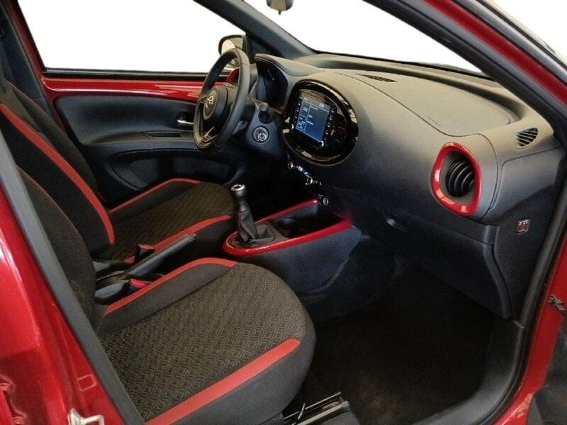 Toyota Aygo X 1.0 VVT-i 72 CV 5 porte Trend