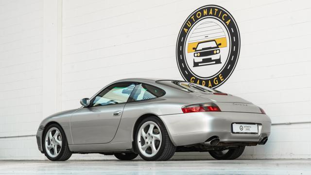 PORSCHE 911 Carrera 4 PORSCHE APPROVED