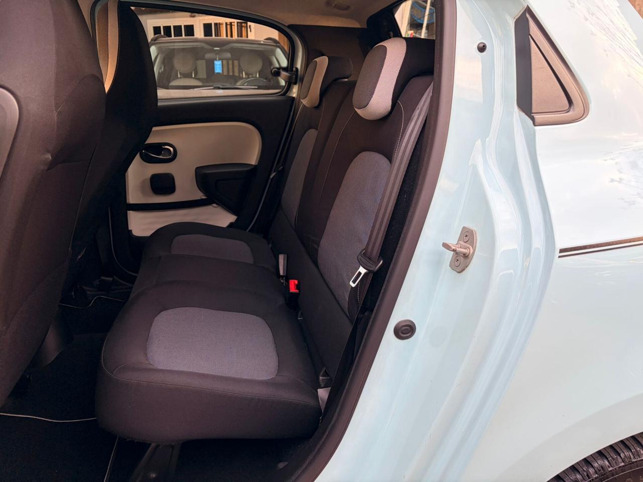 RENAULT TWINGO 0.9 TCE 90 CV AUTOMATICA 2016