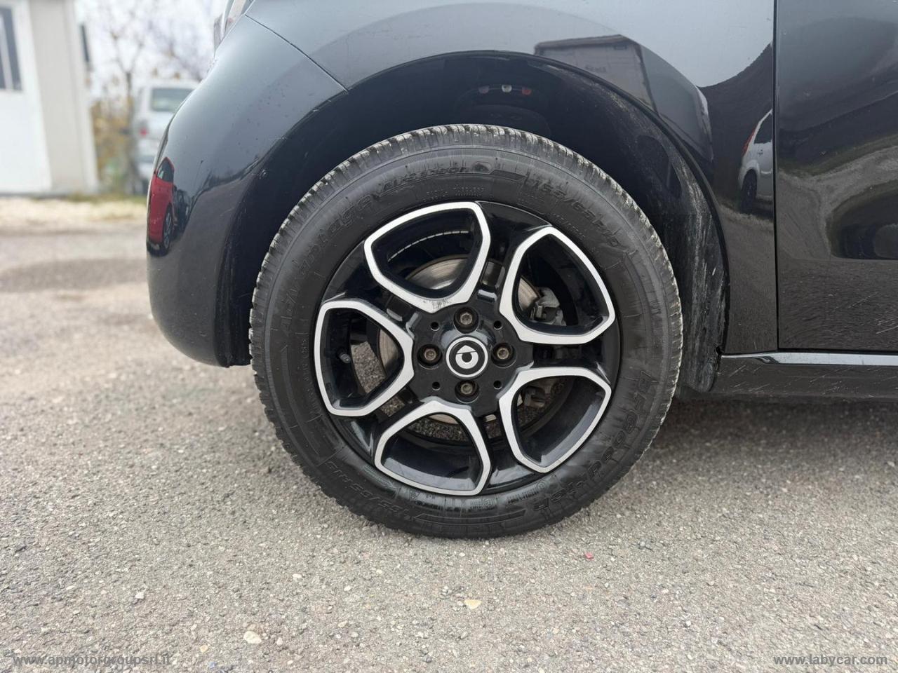 SMART forfour 70 1.0 twinamic Passion