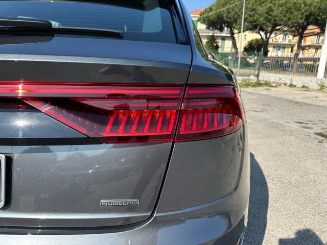 AUDI Q8 55 TFSI quattro tiptronic S-Line