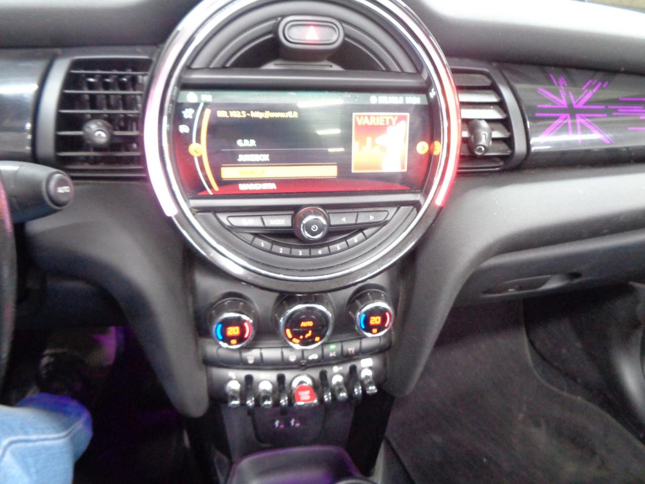 Mini 1.5 Cooper D Hype Cabrio