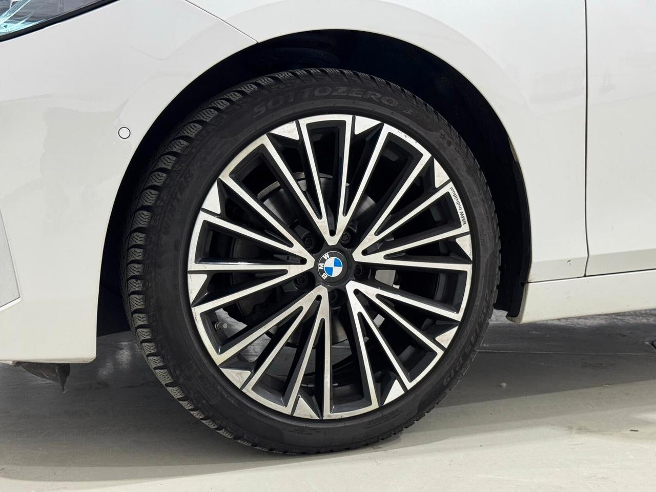 Bmw 2er Active Tourer 218d Msport