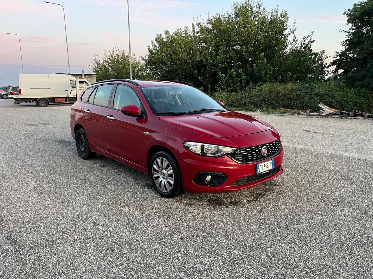 Fiat Tipo 1.4 T-Jet 120CV GPL 5 porte Easy