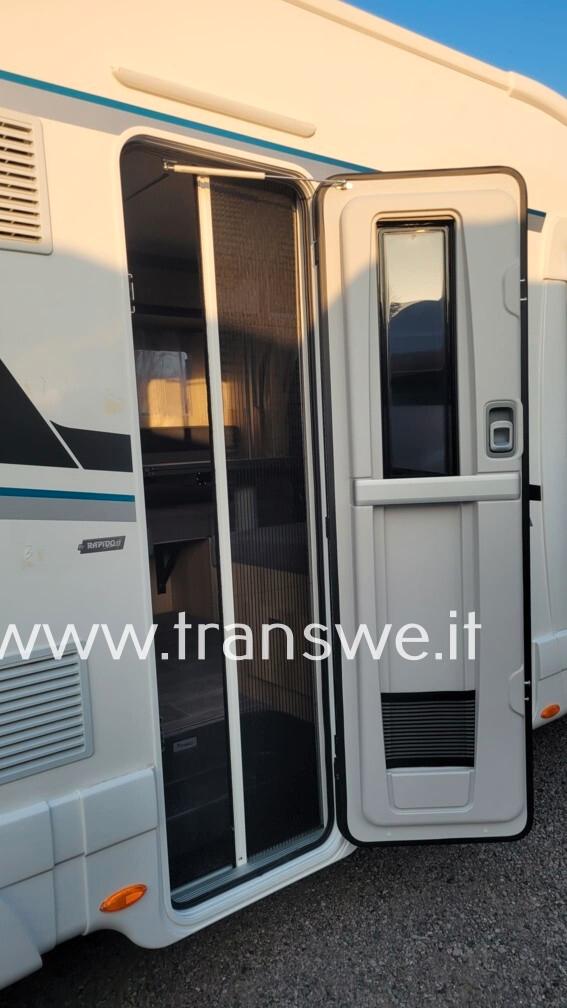 Itineo PS740 letti a castello in coda e basculante anteriore