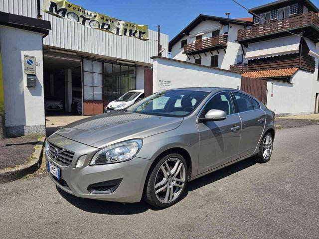 VOLVO S60 D3 Momentum