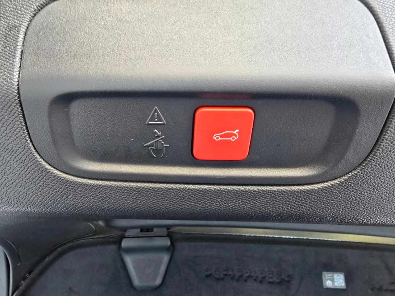 Peugeot 408 PureTech 130 S&S EAT8 GT