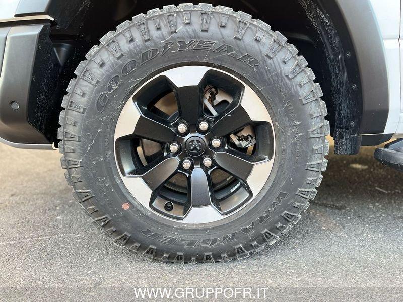 Dodge RAM RAM 1500 5.7L HEMI V8 eTORQUE REBEL G/T NETTO IVA