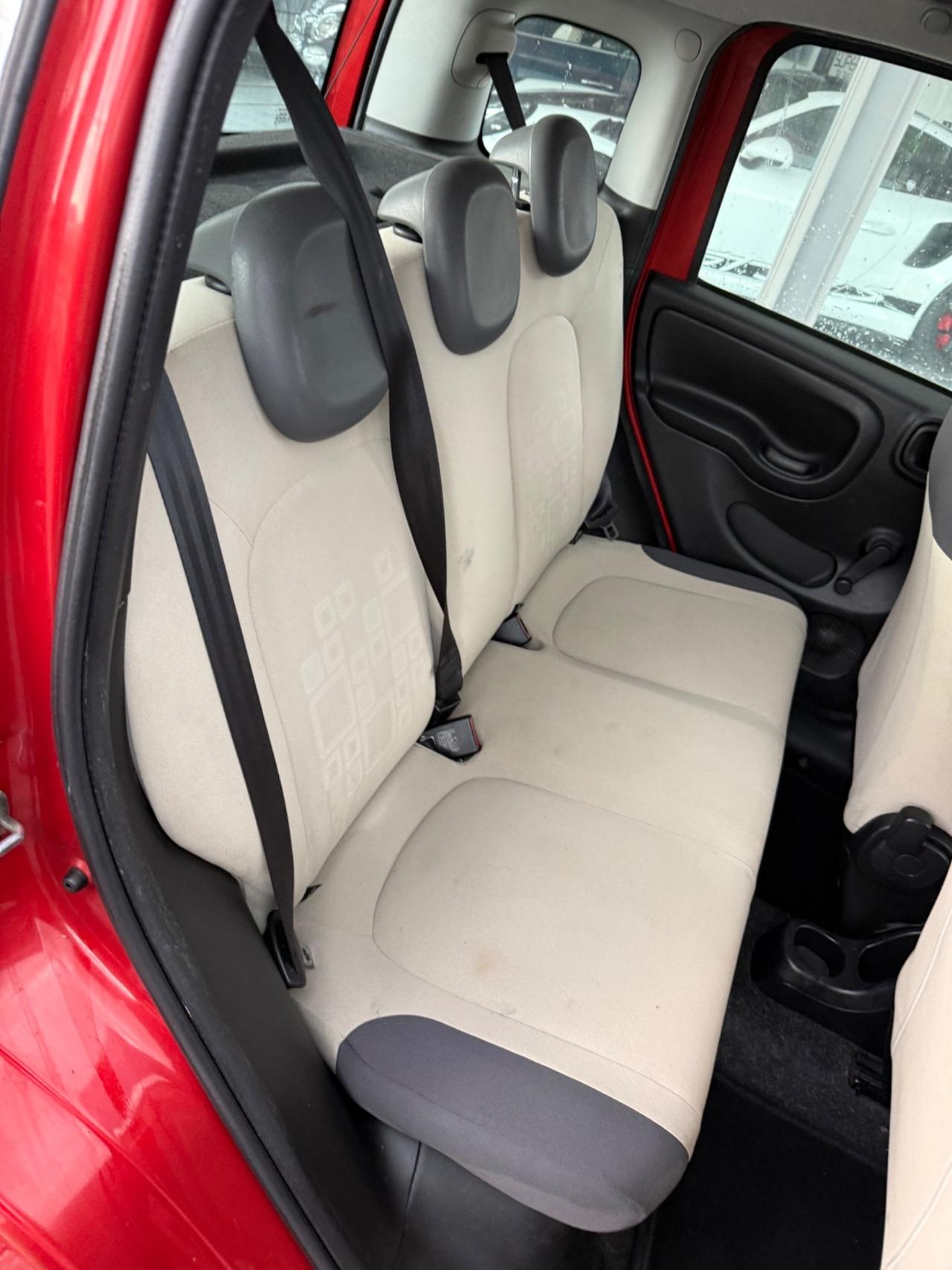 Fiat Panda 0.9 TwinAir Turbo Natural Power Lounge
