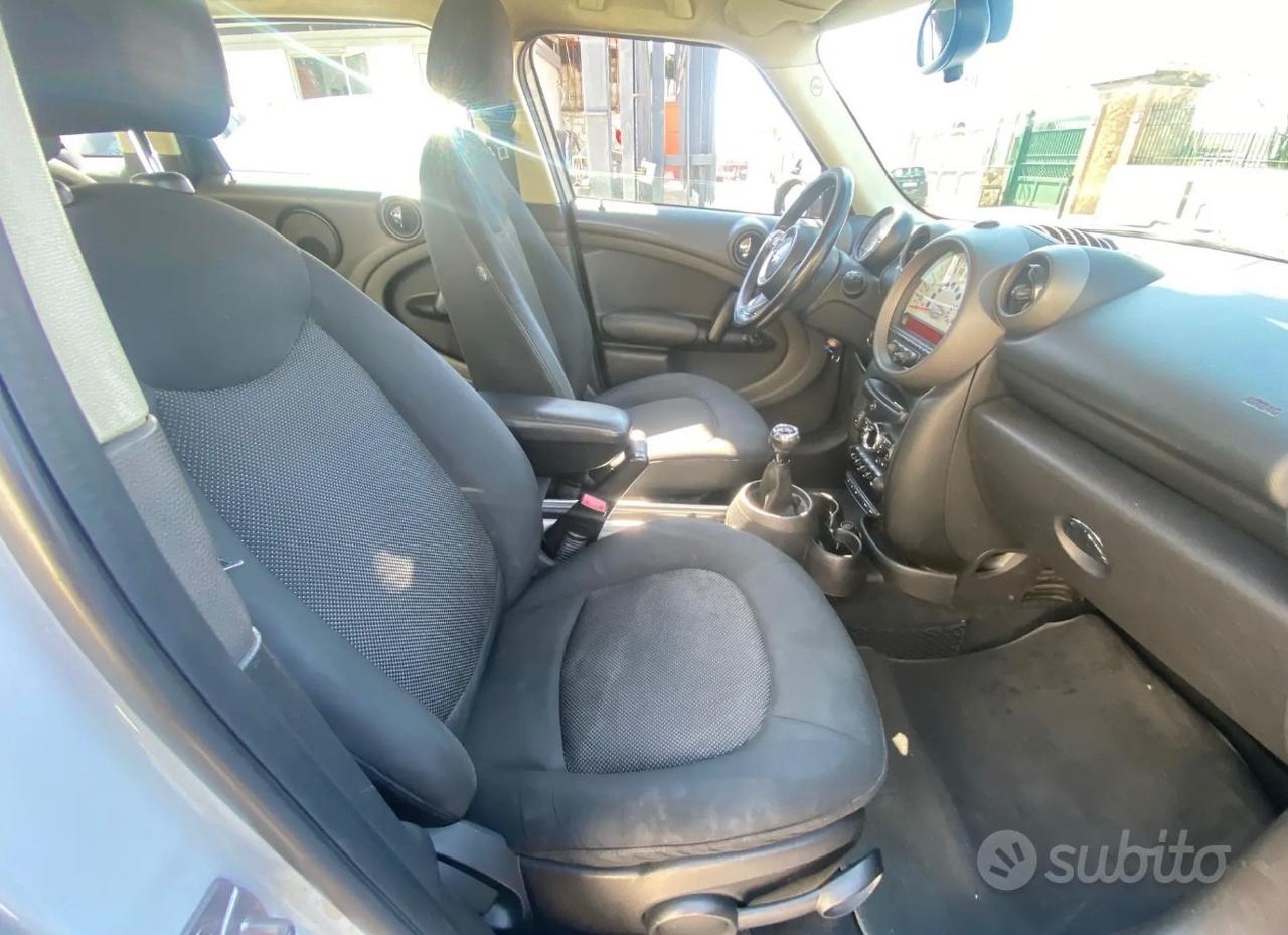 Mini Cooper D Countryman 1.6 anno 2012