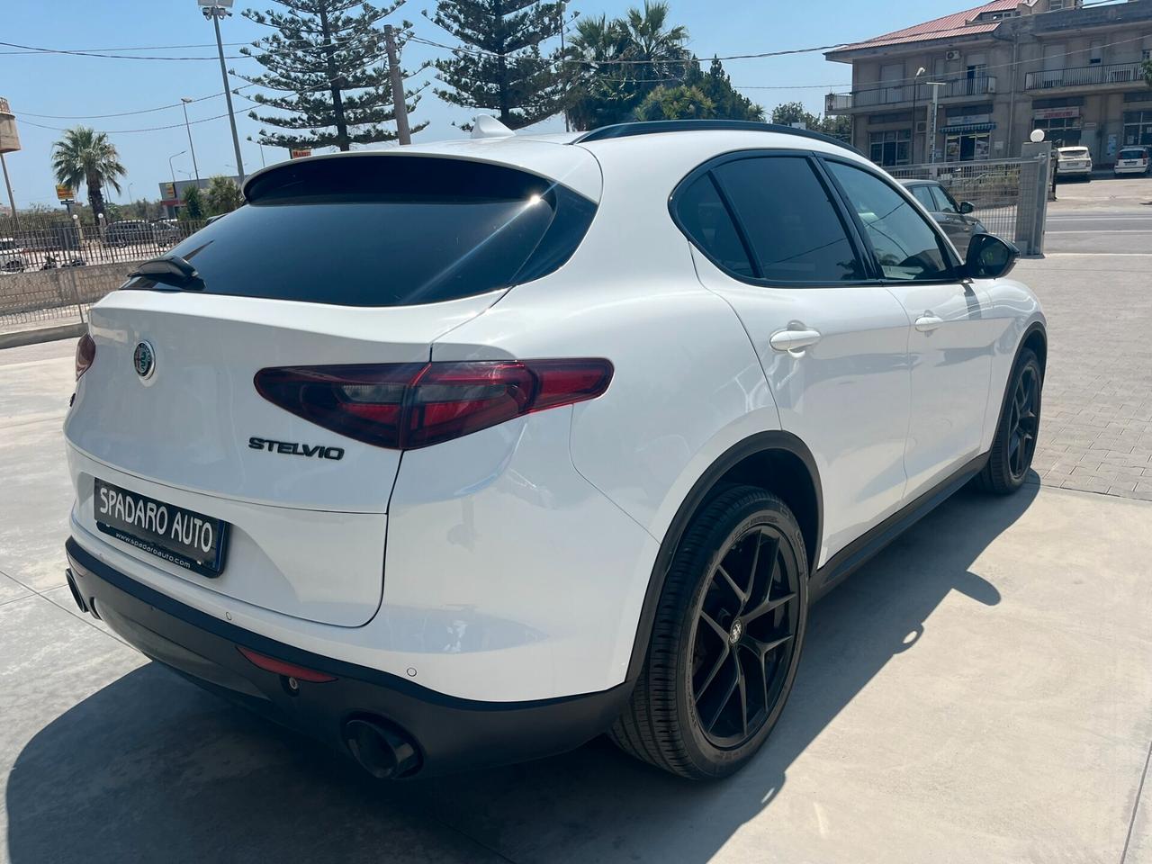 Alfa Romeo Stelvio 2.2 Turbodiesel 210 CV AT8 Q4 B-Tech