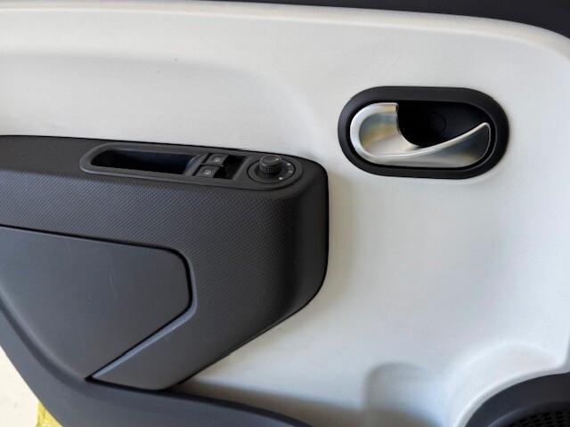 Renault Twingo 1.0 SCe 70 CV – 2017 – 67.000 km – Unico proprietario