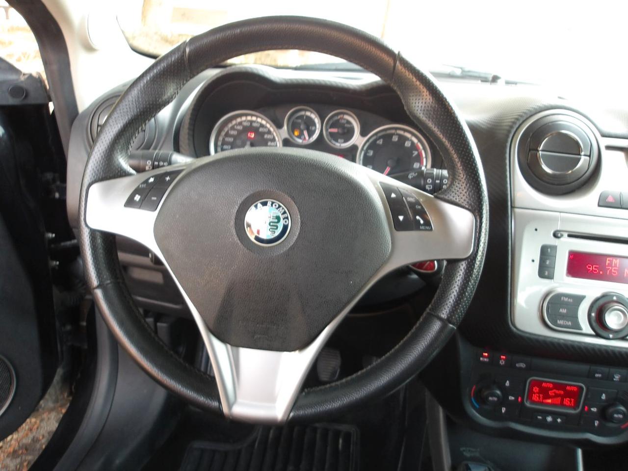 Alfa Romeo MiTo 1.4 m.air Distinctive 105cv