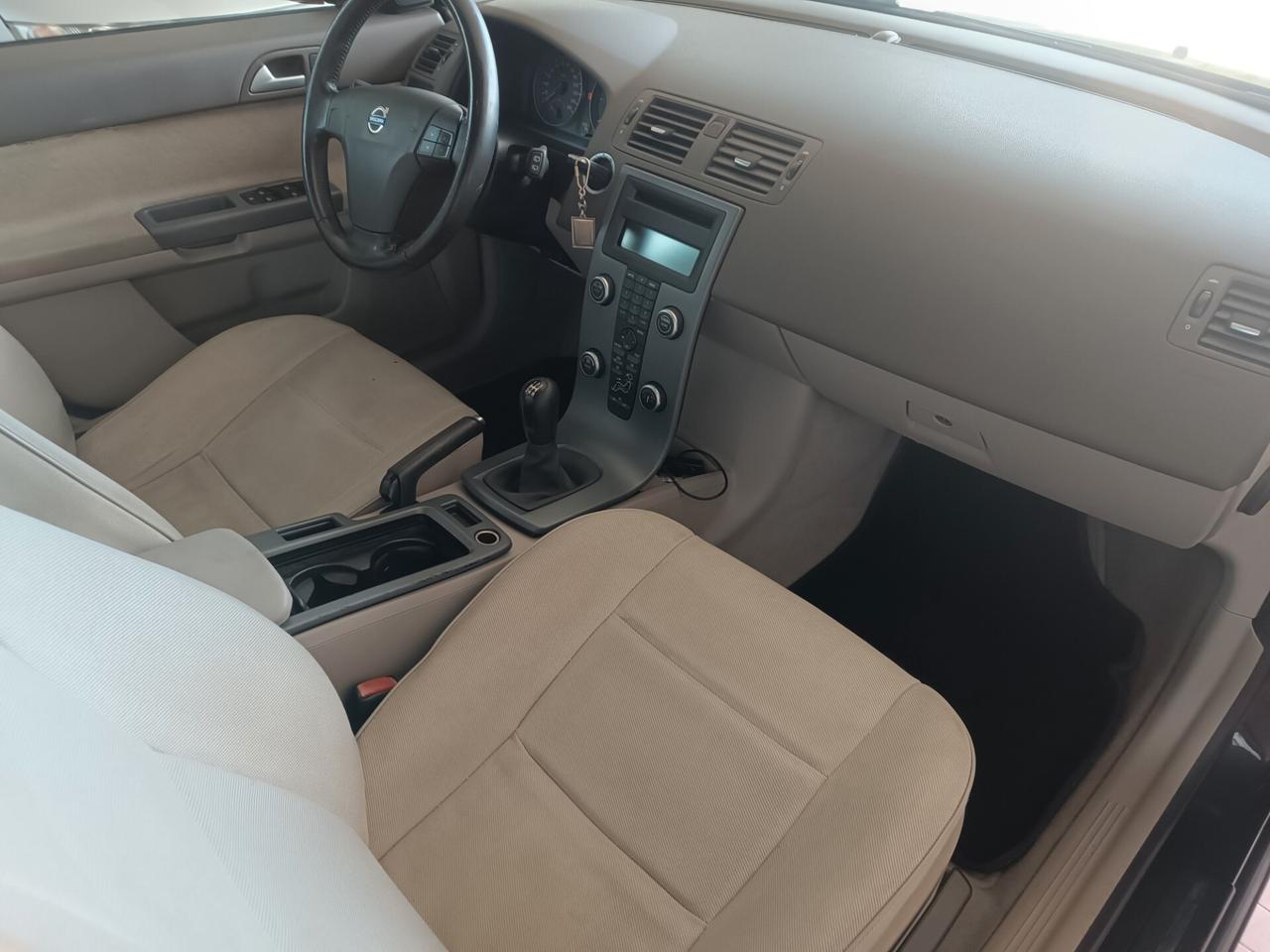 Volvo V50 1.6 diesel garanzia