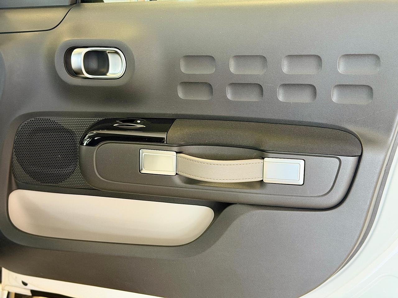 CITROEN New C3 Shine - PureTech 83cv E6D