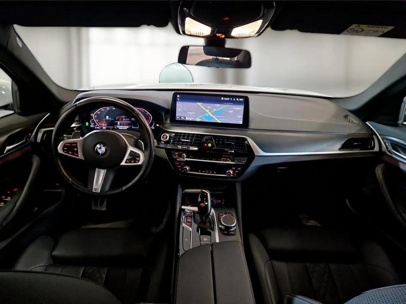 BMW 520 XDRIVE M SPORT AUTO MH48V 4 PORTE BERLINA