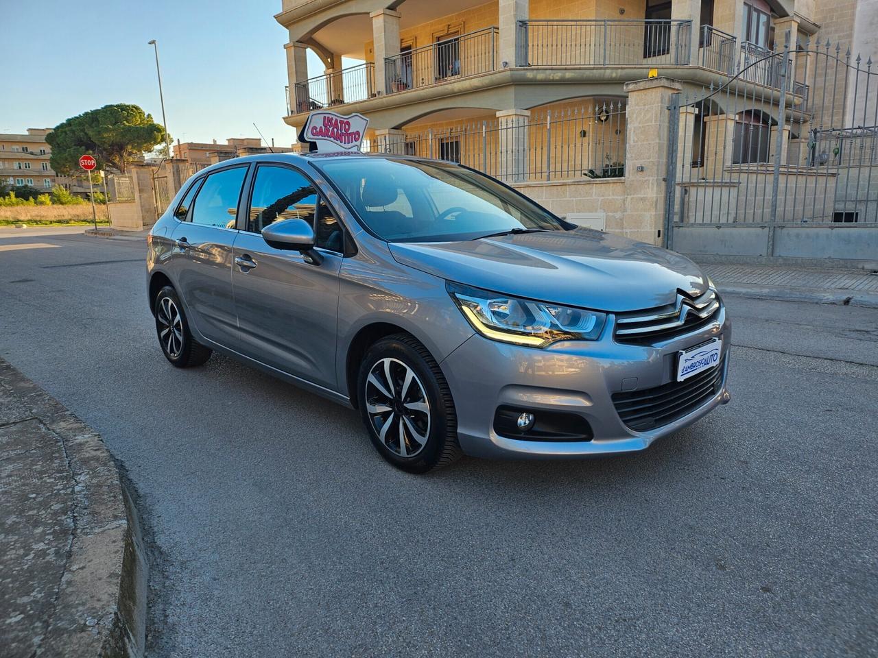 Citroen C4 Berlina 5pt. 1.6 BlueHdi 100cv Fell my 18